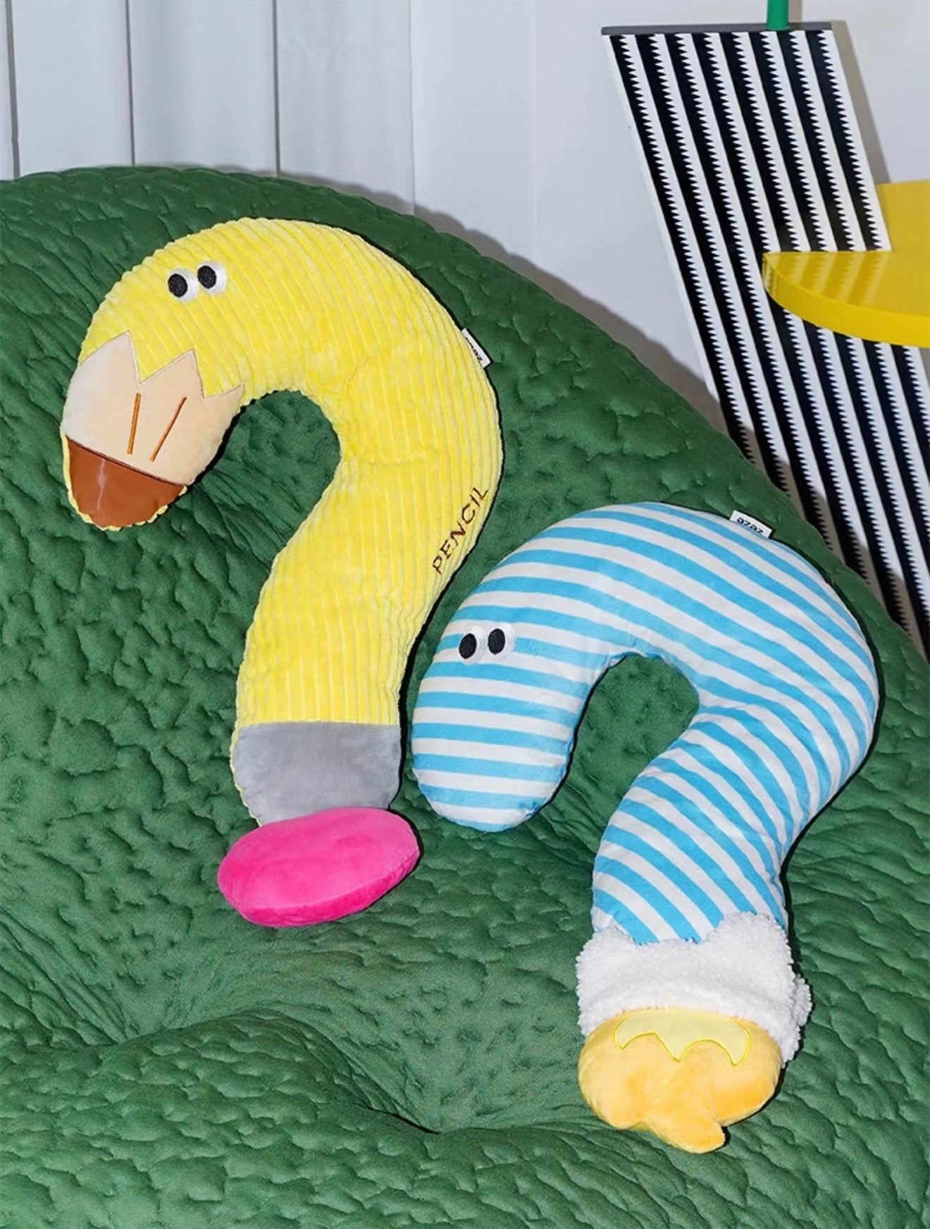 Almohada para Mascota Diseño de Pregunta Zeze- Question mark pillow